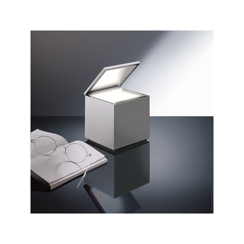 Cini&Nils Cuboled Metallizzato Lampada da Tavolo Cini&Nils Cuboled Metallizzato Lampada da Tavolo