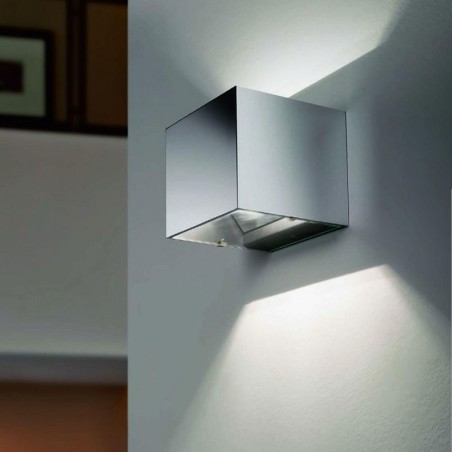 Linea Light Traddel Dual Lampada da Parete Offerta