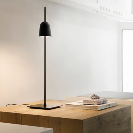 Ascent Table lamp_A_Inclusa_Lampadina/e_inclusa/e_nella_confezione_Included