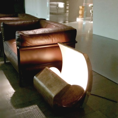 Escargot floor lamp_C_Esclusa_Lampadina/e_NON_inclusa/e_Not_Included