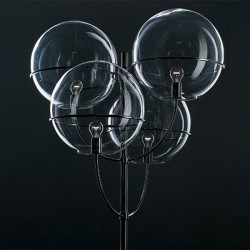 Oluce Lyndon H 300 Lampada da Terra per Esterno