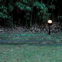 Oluce Fresnel Lampada da Terra per Esterno
