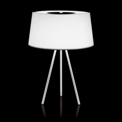 Tripod Table lamp