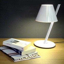 Artemide La Petite Lampada da Tavolo