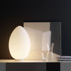 Fontana Arte Uovo Lampada da Tavolo