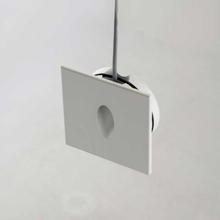 Dedalo recessed walkway