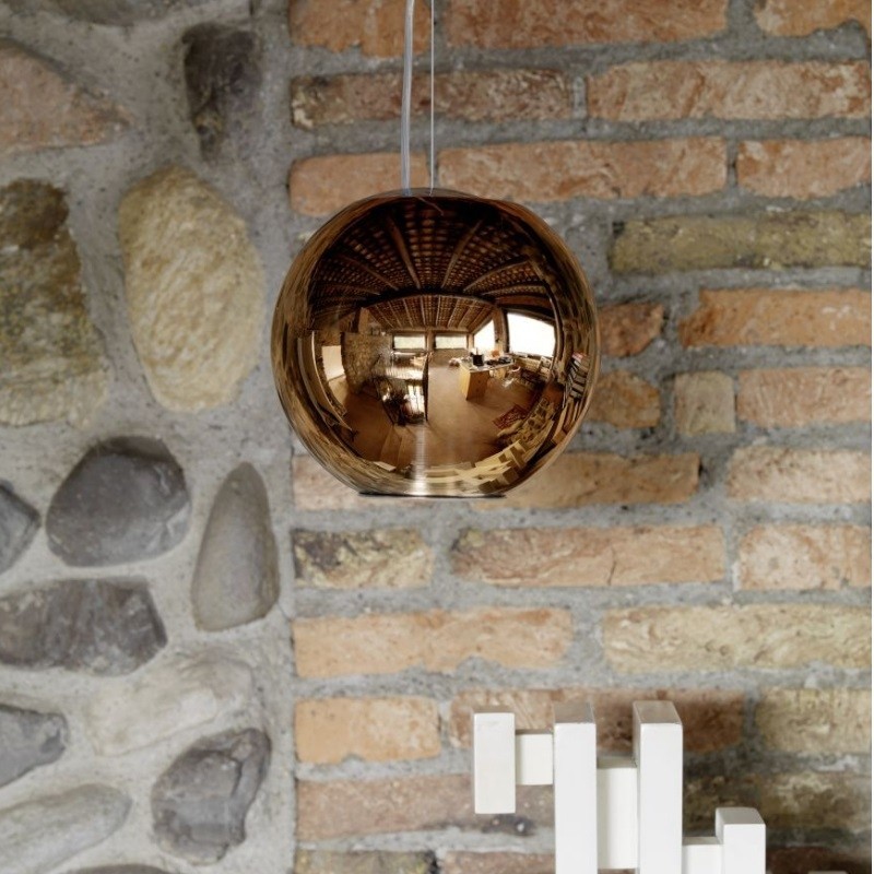 Lampada a sospensione Fontana Arte Globo di Luce Rosso Offerta Lampada a sospensione Fontana Arte Globo di Luce Rosso Offerta
