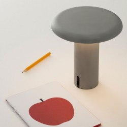 Artemide Takku Lampada da Tavolo Ricaricabile