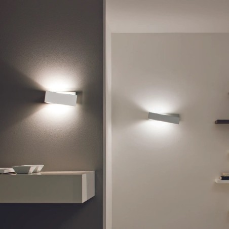 Linea Light Zig Zag Colore Alluminio Lampada da Parete Offerta