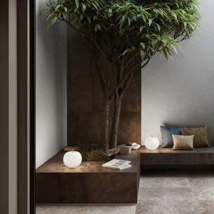 Kundalini Kushi 16 Mobile Lampada da Tavolo