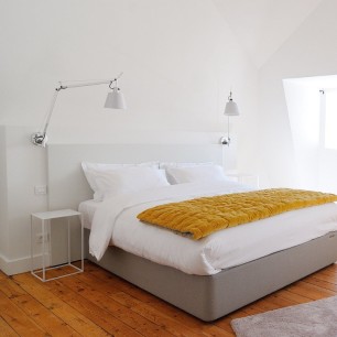 Tolomeo Swing Silk Wall lamp _B_Esclusa_Lampadina/e_NON_inclusa/e_Not_Included