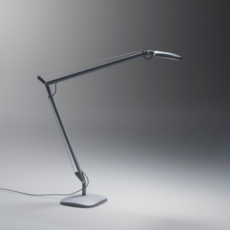 Fontana Arte Volèe Lampada da Tavolo Grigio Scuro Offerta Fontana Arte Volèe Lampada da Tavolo Grigio Scuro Offerta